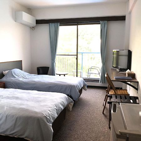 Guest House Bigfisher Club Shimoda  Exteriör bild